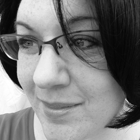 Meet your Posher, Shelli - Picture 1 of 1